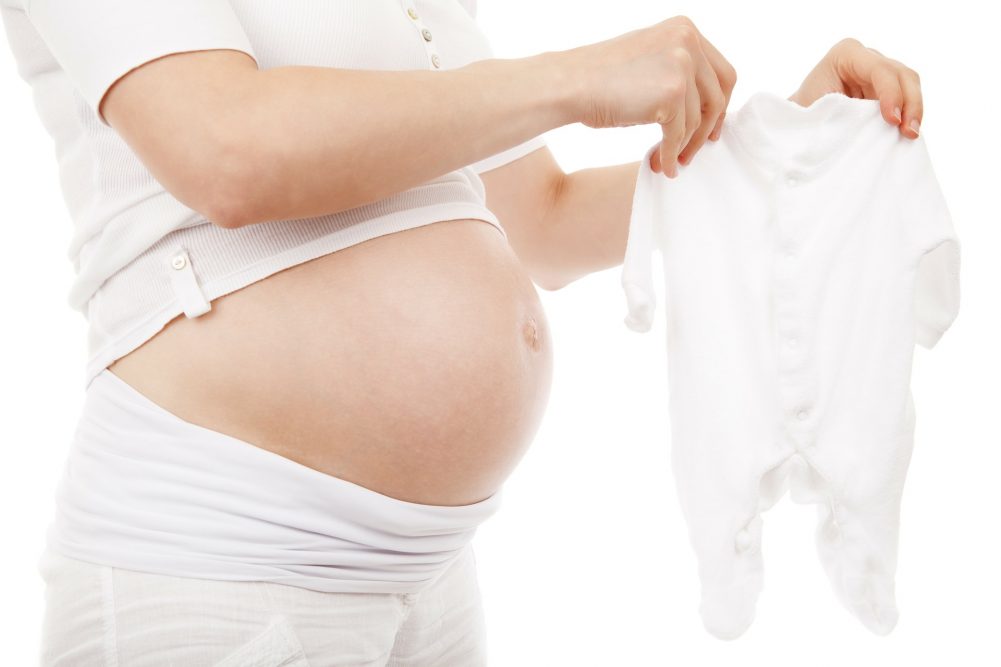 maternidad, embarazo, ropa de bebé
