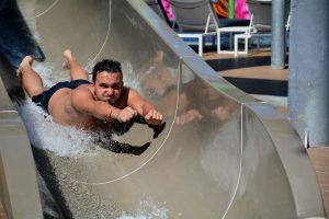 Probador de toboganes de agua